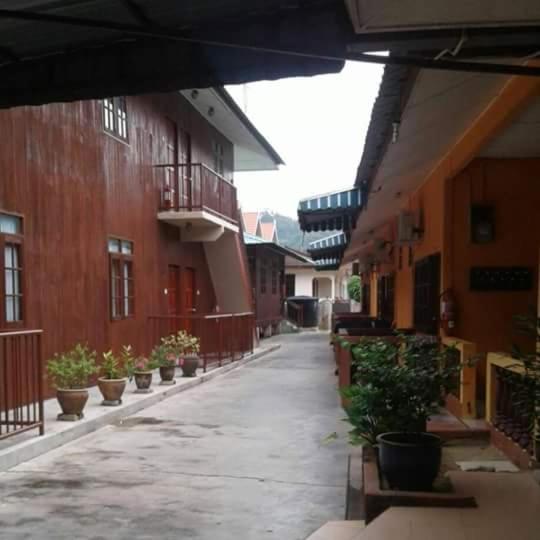 Nipahmas Chalet Pekan Pangkor Ngoại thất bức ảnh